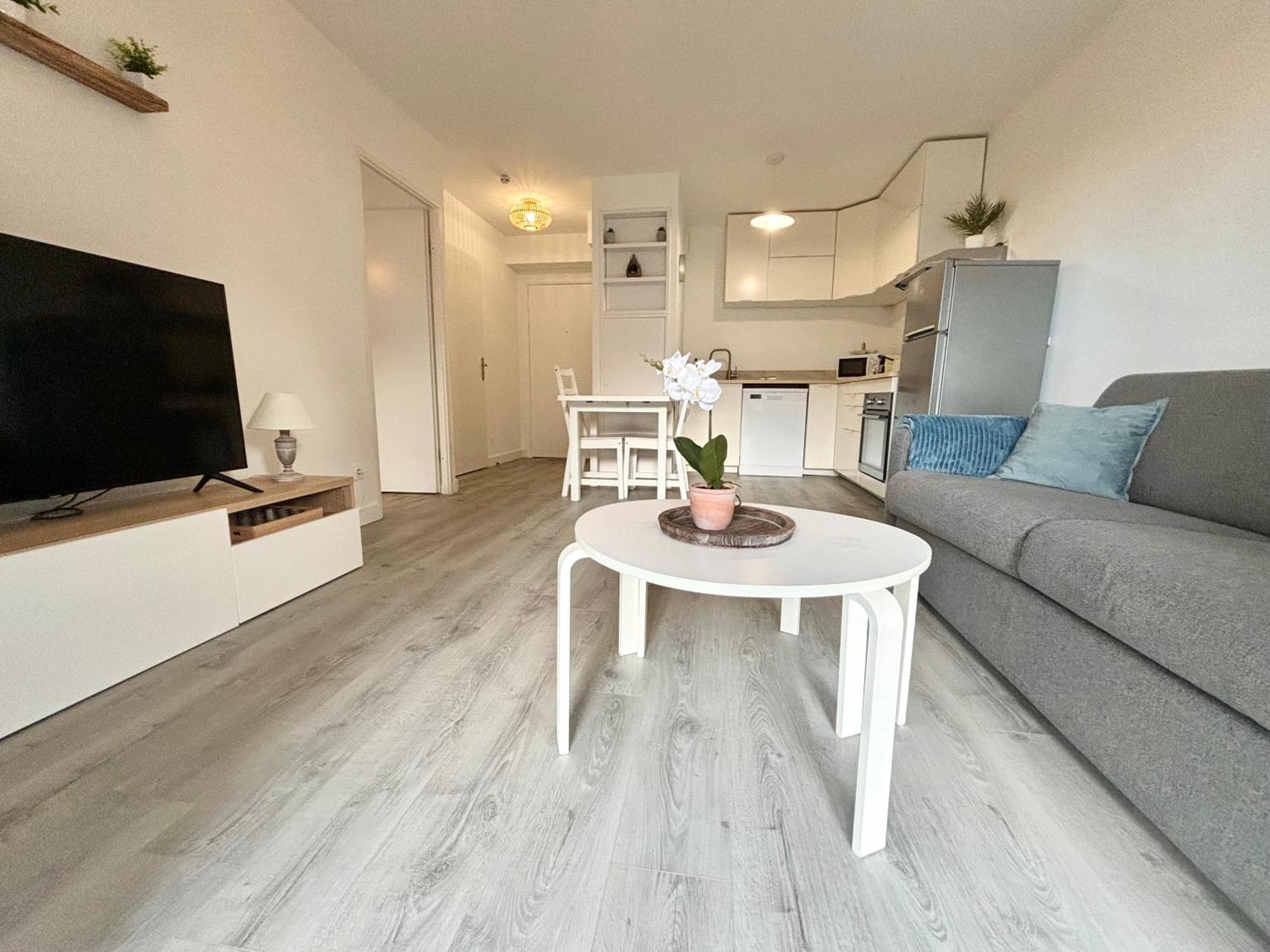 Sunny Suite Disneyland Paris - Rentaway Bnb 몽테브랭 외부 사진